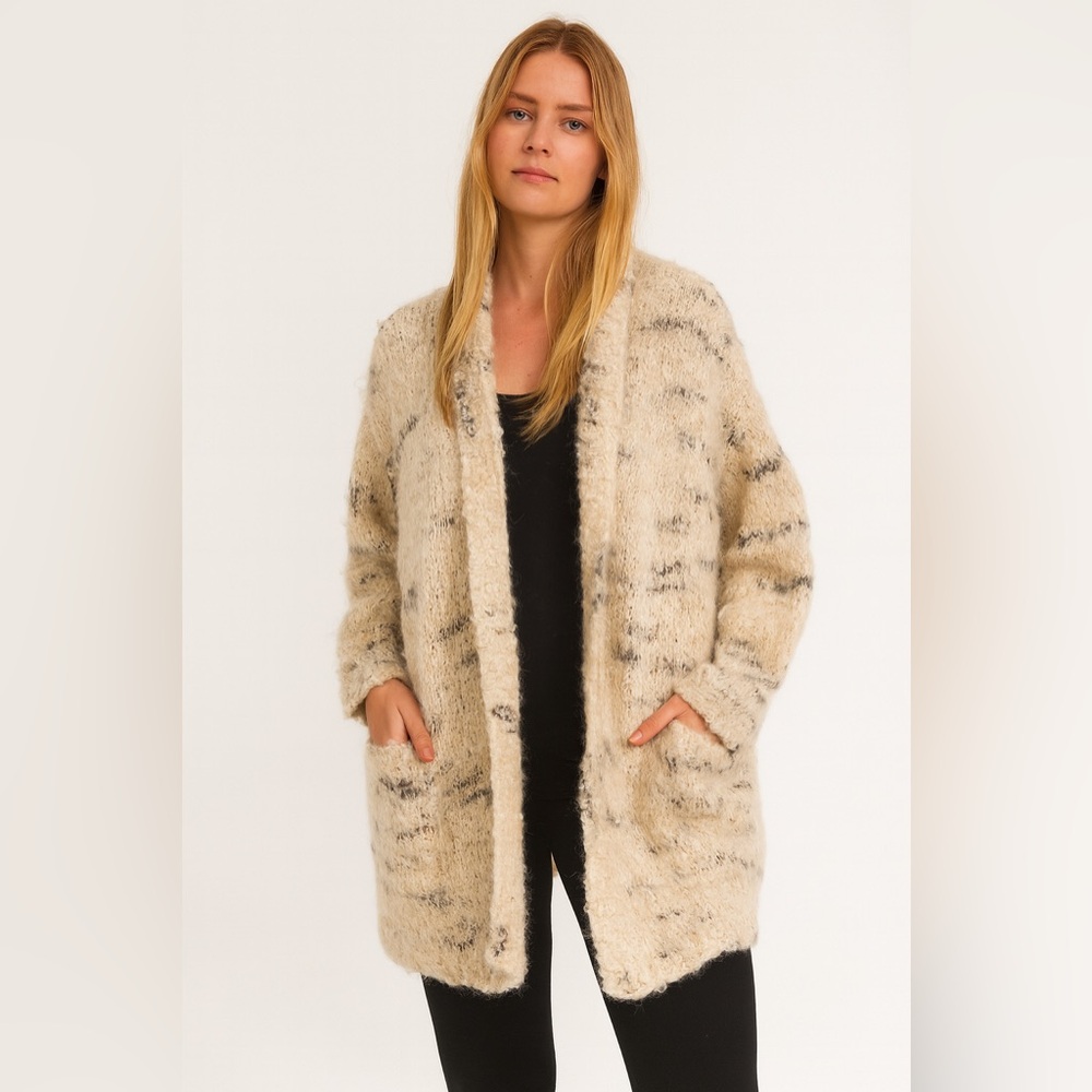 Vintage Handmade Cozy Cream and Gray Fuzzy Cardigan Sz. L